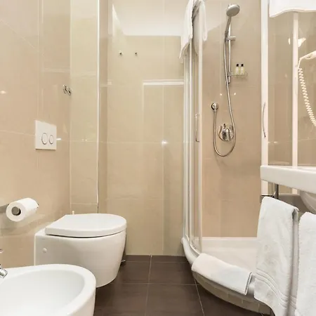 Hotell The Leoncino Brescia